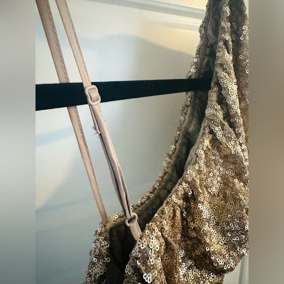 BB Dakota size small champagne sequins top. - Picture 3 of 5